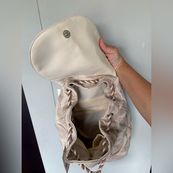 NWT Beige Geometric Patterned Backpack - Picture 3 of 10